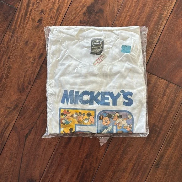 ANVIL | Vintage Mickey's 50 T-shirt Disney new and sealed - Picture 2 of 5